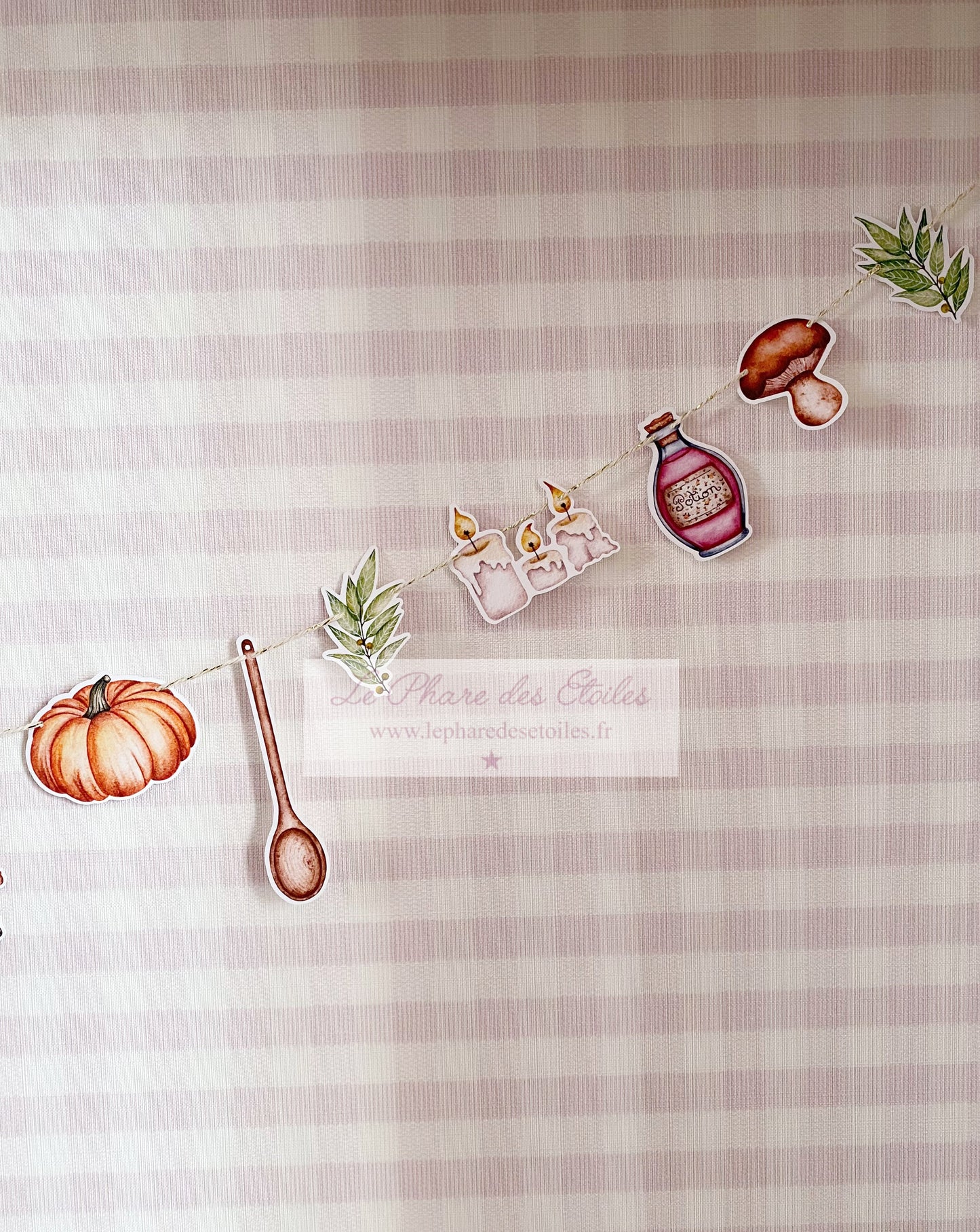 Cottage Switch | | Guirlande