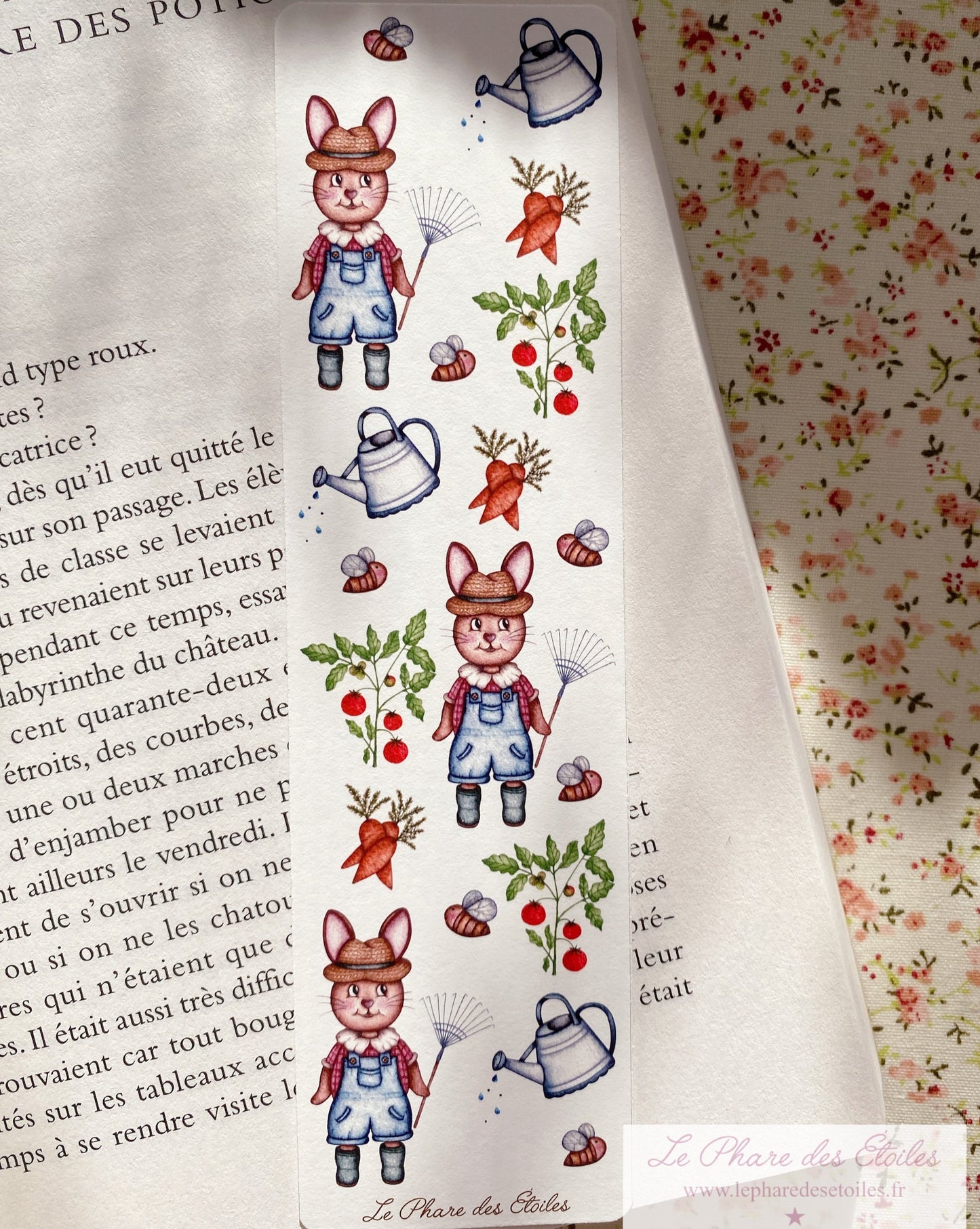 Marque-Pages 100 % coton, sur le thème du jardin. Illustrée à l'aquarelle. www.lepharedesetoiles.fr