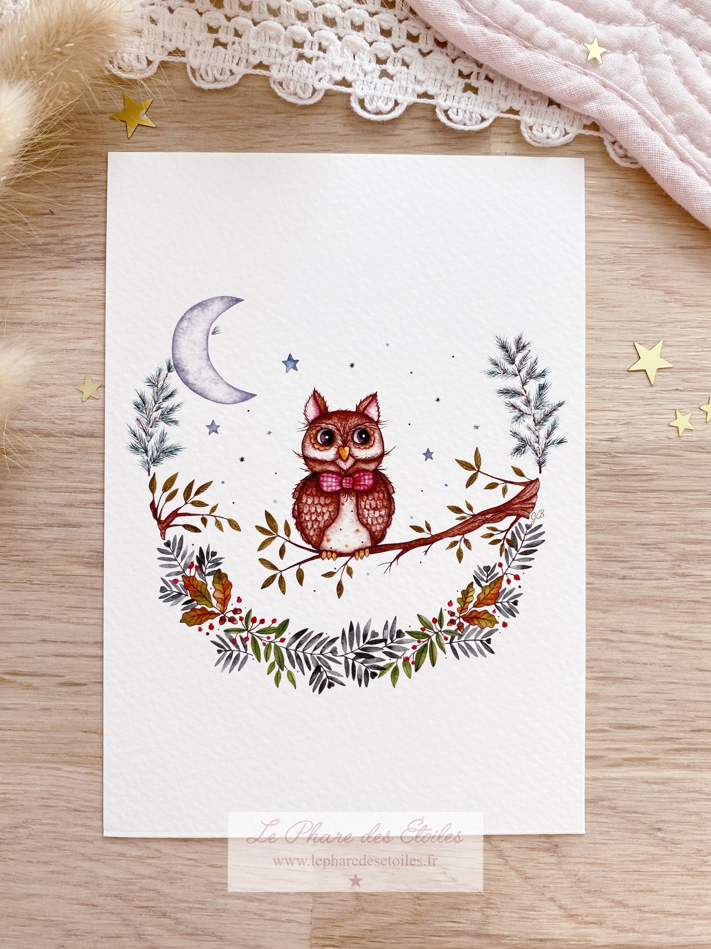 Carte illustrée à l'aquarelle sur le thème de la nuit, de la forêt accompagné d'un hibou. Format A6 carte postale. Enveloppe offerte sur simple demande.