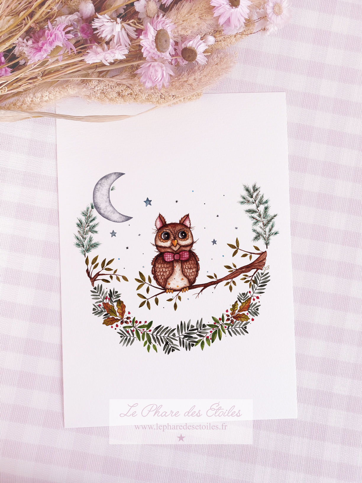 Affiche illustrée à l'aquarelle avec un hibou sur le thème de la nuit et de la forêt. Illustration à encadrer. Décoration intérieure et chambre pour enfants.